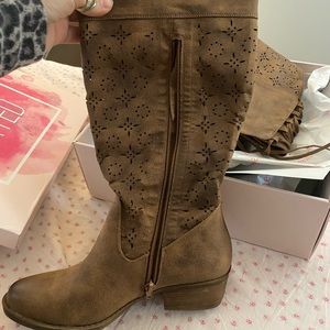 Brand new Not Rated Hermosa riding boots